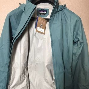 Patagonia Women’s Torrentshell City Coat Teal